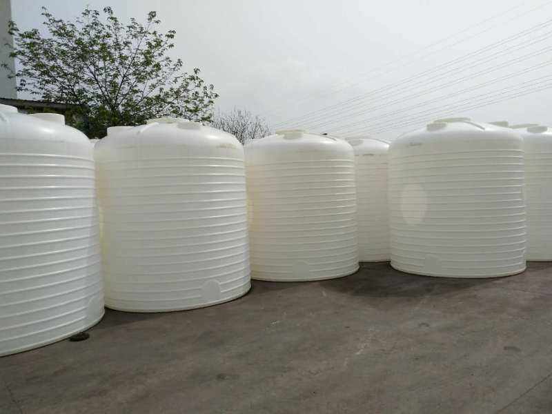 全塑PE儲(chǔ)罐怎樣才能讓其使用壽命更長呢？
